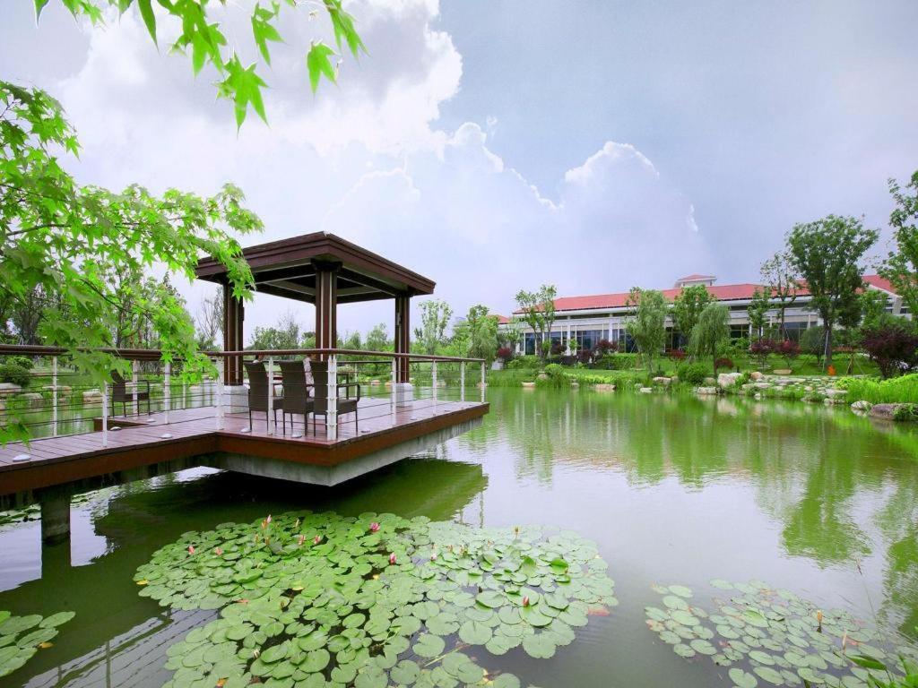 Suzhou Jinji Lake Grand Hotel Bagian luar foto