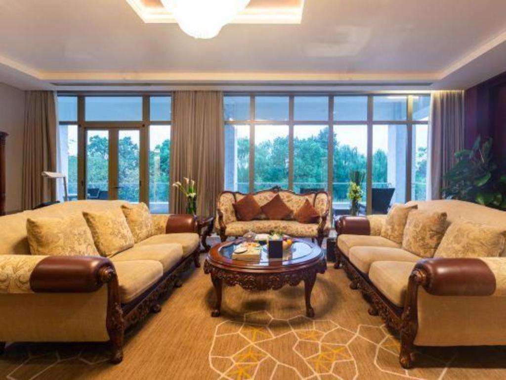 Suzhou Jinji Lake Grand Hotel Bagian luar foto
